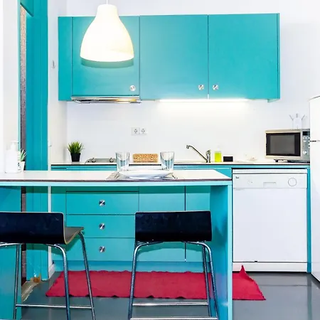 Center 5t With Balcony Apartment *