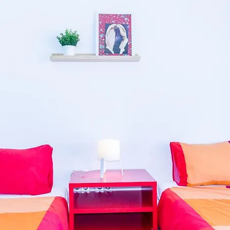 Apartment Center 5t With Balcony