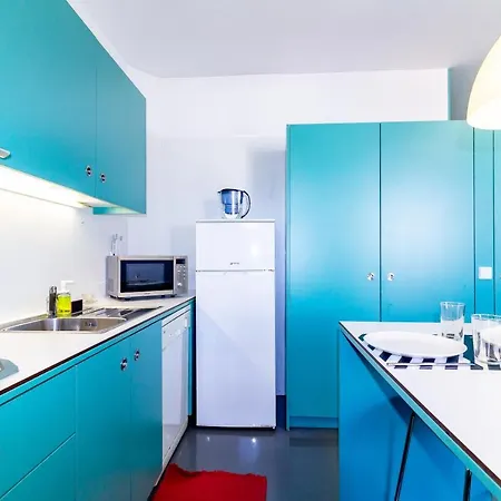 Center 5t With Balcony Apartment *
